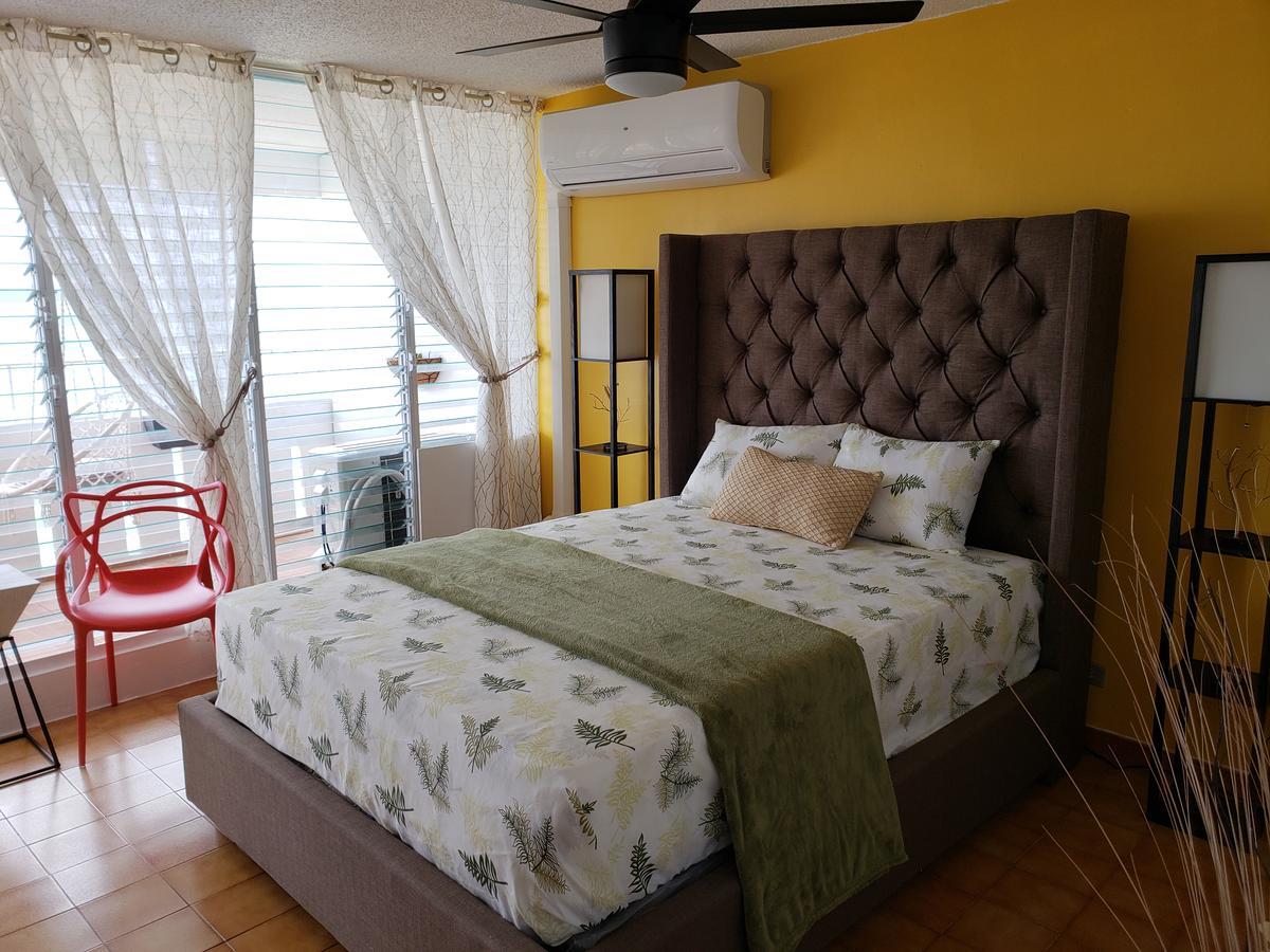 Gorgeous Beach Front Studio With Electricity Water Ac 卢基约 外观 照片